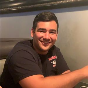 Meet your Posher, Alex